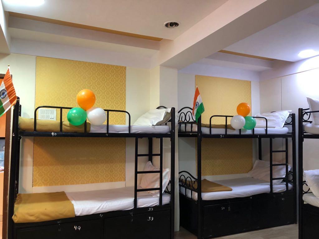 Bandra Dormitory Only For Indian Mumbai Exterior photo